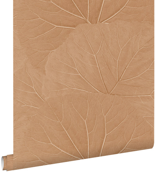 ESTAhome behang bladeren terracotta roze - 50 x 900 cm - 139916 - vtwonen shop