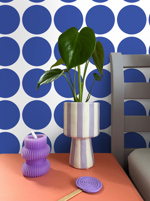 ESTAhome behang grote bollen blauw - 50 x 900 cm - 131560 - vtwonen shop