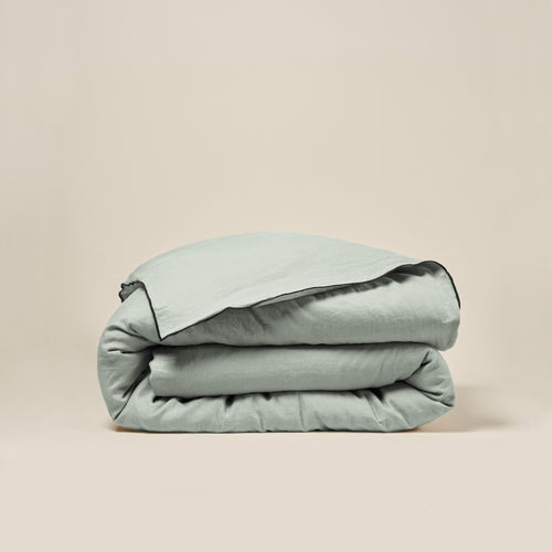 Madura Dekbedovertrek Carlina linde en zwarte hommel 240x220 cm