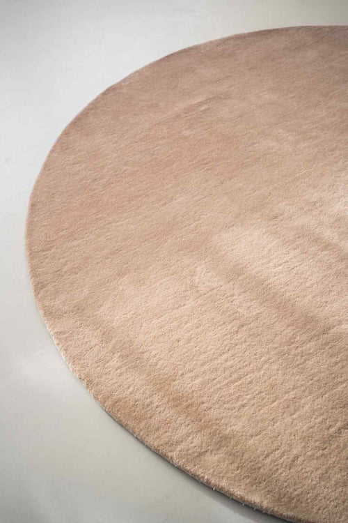Vloerkleed MOMO Rugs Designer Elvire Gradient Dot Desert Taupe 200 rond - vtwonen shop