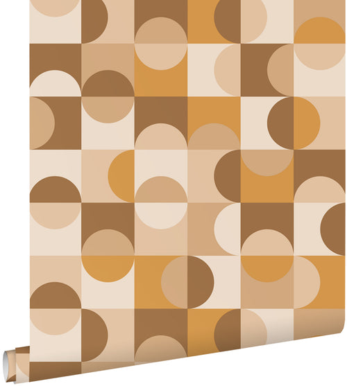 ESTAhome behang cirkels in Bauhaus stijl bruin en okergeel - 50 x 900 cm - 132000