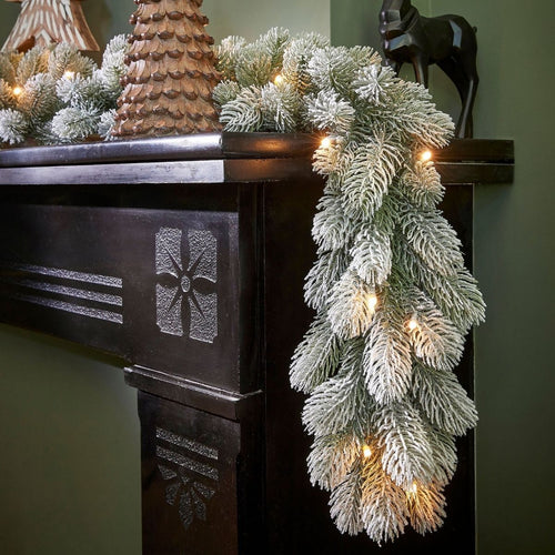 Black Box Trees Nagoya Kerstversiering - Guirlande met 40 Warmwitte LED Lampjes en Timerfunctie - Kerstslingers voor Schouw, Trap of Deurpost - Groen