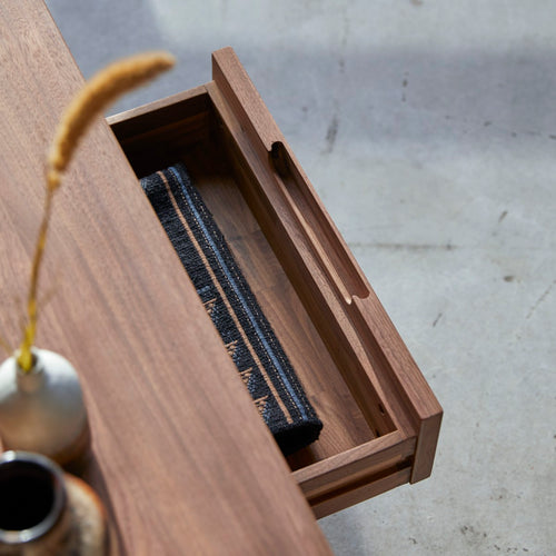 Tikamoon Tv-meubel van massief notenhout 180 cm - Donkerbruin - vtwonen shop