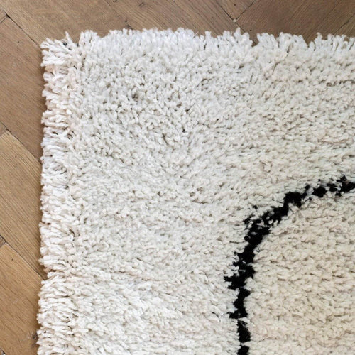 Interieur05 Hoogpolig Vloerkeed Lines wit