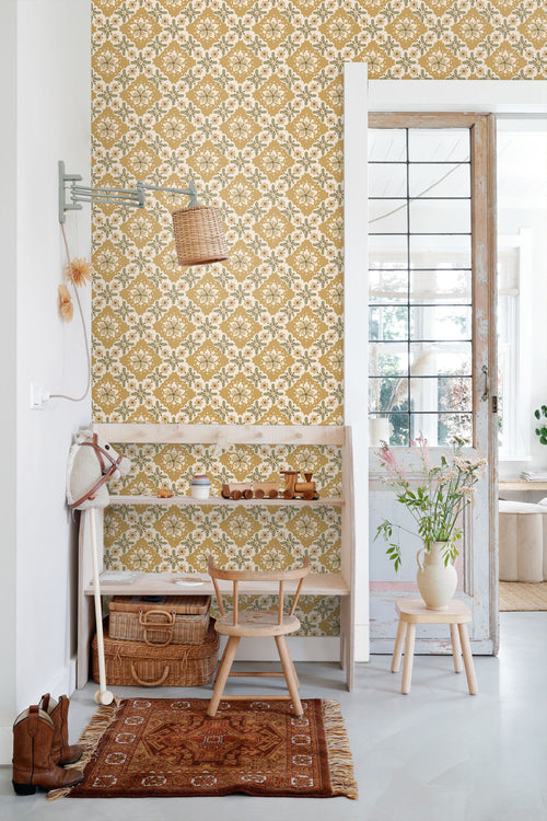 ESTAhome behang vintage bloemen okergeel en groen - 50 x 900 cm - 131503