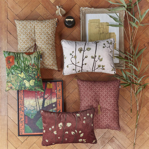 Beddinghouse x Van Gogh Museum Plum Blossoms Sierkussen - 40x60 cm - Rood - vtwonen shop