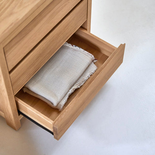 Tikamoon Nachtkastje in massief eiken met 3 laden - Naturel - vtwonen shop