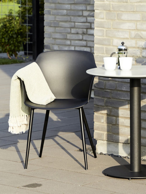 Lisomme Dian kunststof tuinstoel zwart - vtwonen shop