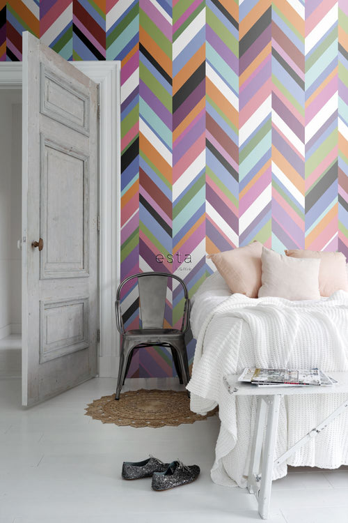 ESTAhome XXL behang zigzag motief groen, roze, paars en blauw - 50 x 900 cm - 158912