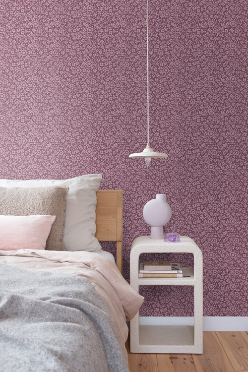 ESTAhome behang bloemetjes donker paars - 50 x 900 cm - 131673 - vtwonen shop