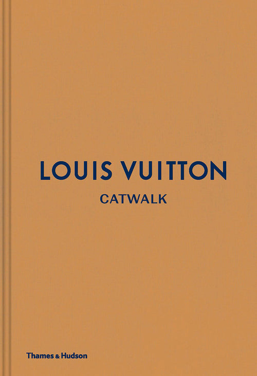 New-Mags koffietafelboek Louis Vuitton Catwalk - oranje - 20 x 5.4 x 28.5 - vtwonen shop