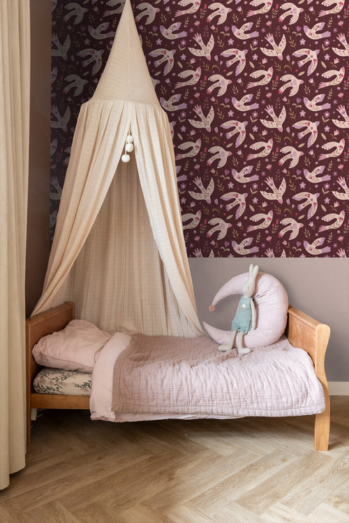 ESTAhome behang bloemen en vogels aubergine paars - 50 x 900 cm - 131759