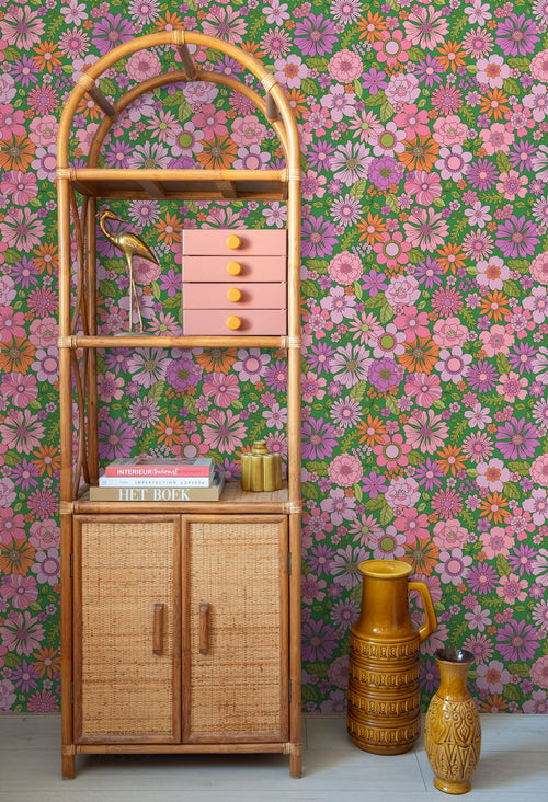 ESTAhome behang retro bloemen groen, paars, roze en oranje - 50 x 900 cm - 131806