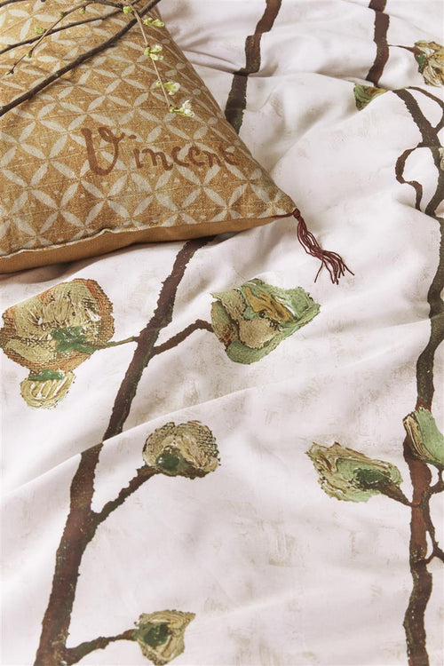 Beddinghouse x Van Gogh Museum Plum Blossoms dekbedovertrek - Lits-Jumeaux - 240x200/220 cm - Zand - vtwonen shop