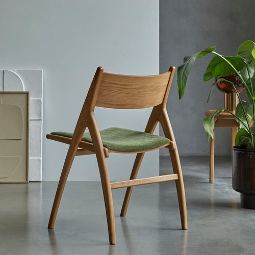 Tikamoon Stoel in massief eikenhout en groen fluweel - Groen