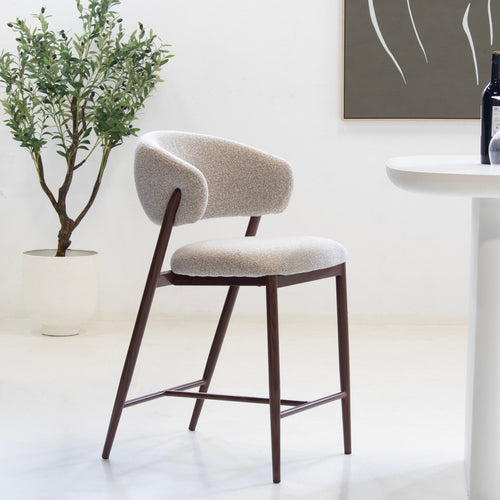 DÉJA Living Barstoel Skive - Zand/Walnoot - Zithoogte 67cm - Set van 2 - vtwonen shop