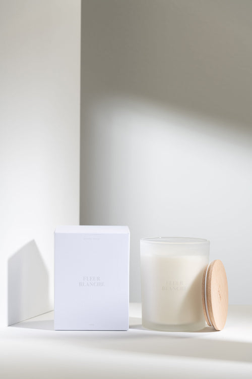 J-Line geurkaars Accords Essentiels - Fleur Blanche - wit - 52U - vtwonen shop