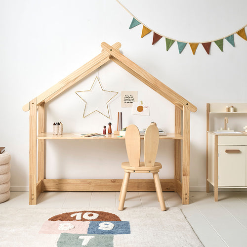 Petite Amélie Kindertafel huisje «Maison» – Naturel - Stevig grenenhout – voor peuters van 2–6 jaar – in hoogte verstelbaar - vtwonen shop