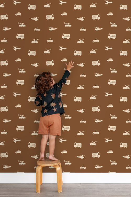ESTAhome behang auto's, brandweerauto's, helikopters en kranen bruin - 50 x 900 cm - 131453 - vtwonen shop