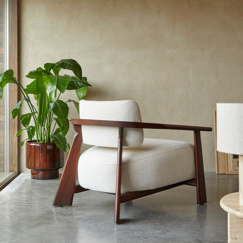 Tikamoon Fauteuil van massief mindihout en ecru stof - Bruin - vtwonen shop