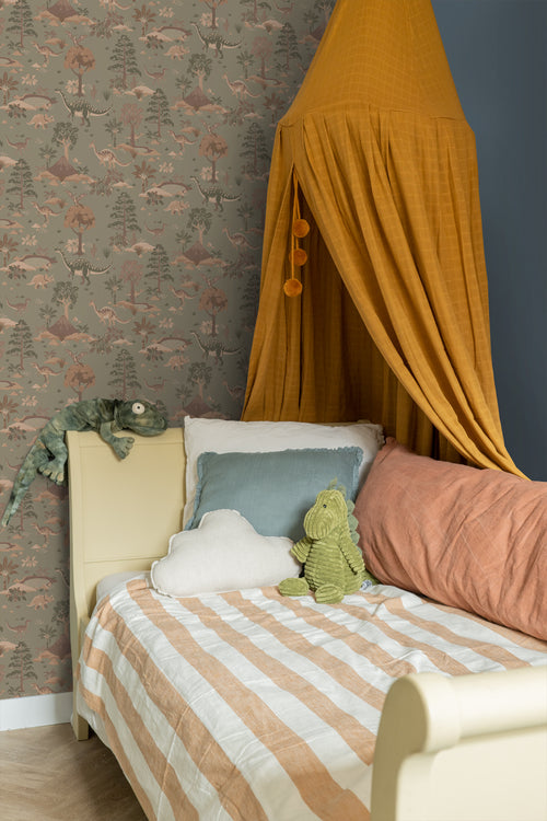 ESTAhome behang dinosaurussen vergrijsd groen en bruin - 50 x 900 cm - 131657 - vtwonen shop