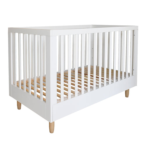 Petite Amélie ® Ledikant - Babybed wit 70x140 cm - meegroeibed 0 - 6 jaar - groeid met je kind mee - vtwonen shop