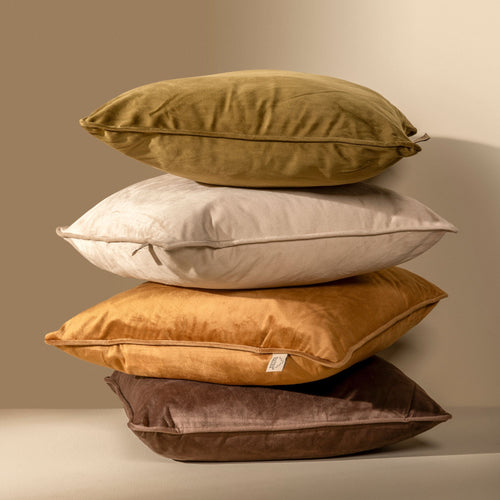 FINN - Kussenhoes 60x60 cm - velvet - effen kleur - Chocolate Martini - donkerbruin