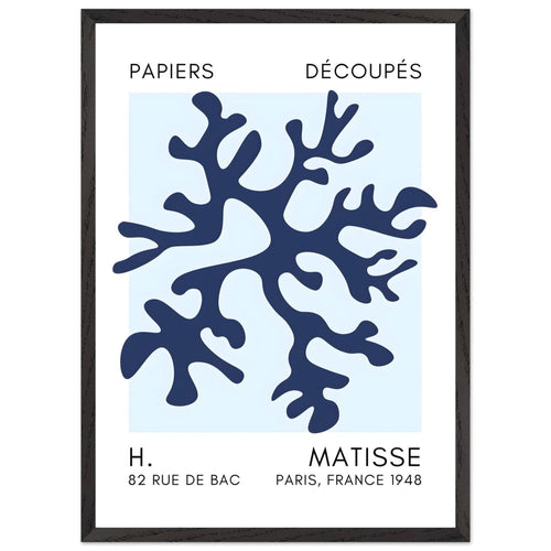 Artfulprints Poster met Lijst Matisse – Dreamy coral flower navy blue I   - 50x70 cm - Blauw