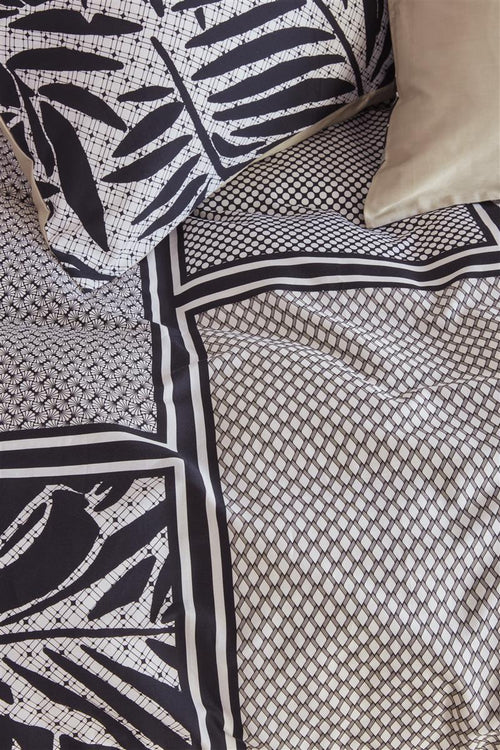 Beddinghouse Dutch Design Satelite dekbedovertrek - Lits-Jumeaux - 240x200/220 cm - Zwart