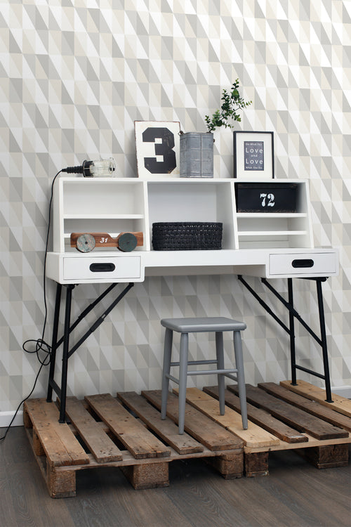 ESTAhome behang grafische driehoeken zilver, grijs en beige - 53 cm x 10,05 m - 138922 - vtwonen shop