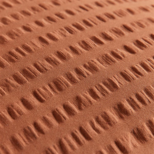 KAAT Amsterdam decoratiekussen Cheer - 45x45 cm - steenrood - vtwonen shop