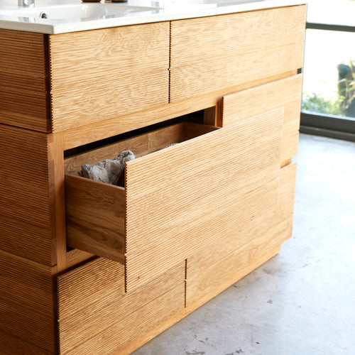 Tikamoon Massief eikenhouten en keramisch badkamermeubel 120 cm - Naturel - vtwonen shop