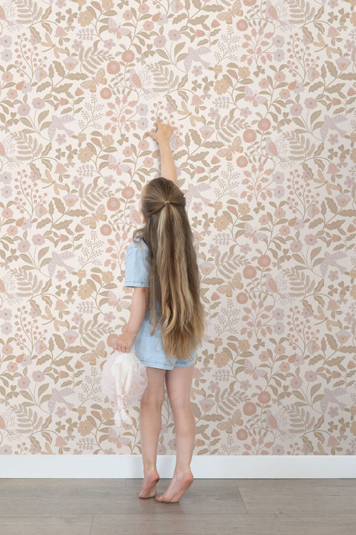 ESTAhome behang bloemen en vogels wit, beige en zacht roze - 53 cm x 10.05 m - 139866