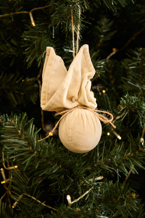 Calma House Kerstornament Velour - Ecru - Diam. 7