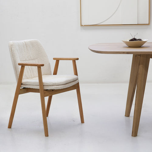 DÉJA Living Eetkamerstoel Amelie - Eikenhout/Polyester - Beige - Set van 2 - vtwonen shop