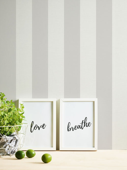 Livingwalls behang strepen groen grijs, crème en wit - 53 cm x 10.05 m - AS-314031 - vtwonen shop
