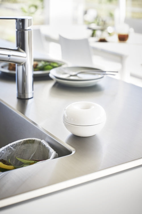 Yamazaki Keramische Luchtverfrisser Houder - Tower - Wit - vtwonen shop