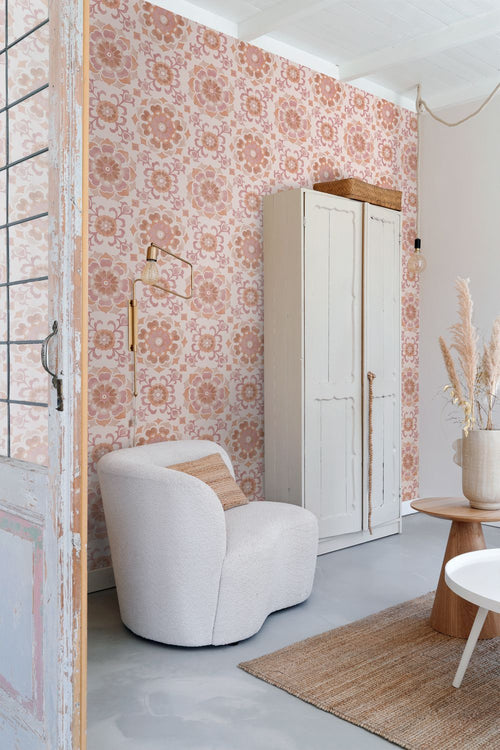ESTAhome behang tegelmotief roze en terracotta - 50 x 900 cm - 131785