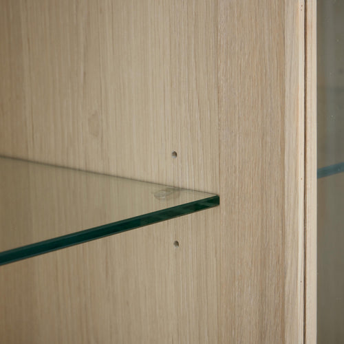 Furnhouse 4-deurs wandkast Kerteminde - Witte olie - MDF, Eikenfineer, Glas - 37x213x60