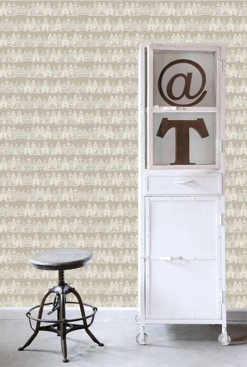 ESTAhome behang Amsterdamse huizen beige - 53 cm x 10.05 m - 137713