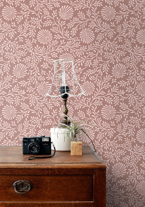 ESTAhome behang vintage bloemen mauve paars - 50 x 900 cm - 131516 - vtwonen shop