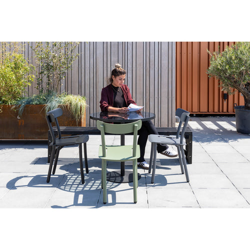 Zuiver Friday Tuinstoel Groen - Set van 2 - vtwonen shop