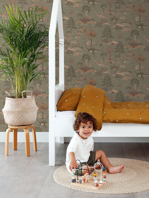 ESTAhome behang dinosaurussen vergrijsd groen en bruin - 50 x 900 cm - 131657 - vtwonen shop