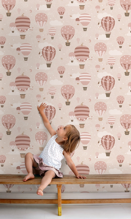 ESTAhome behang luchtballonnen roze - 50 x 900 cm - 131347 - vtwonen shop