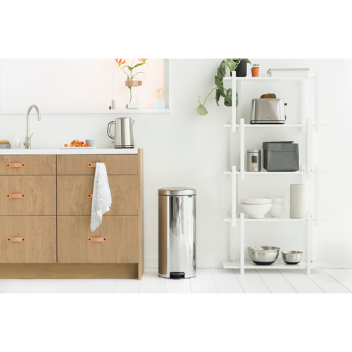 Brabantia NewIcon Pedaalemmer, 30 liter, metalen binnenemmer - Brilliant Steel
