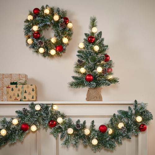 Black Box Trees Kaprun Kunstkerstboom in Jute - Kunst Kerstboom H60 x Ø39 cm - Sneeuw en Versiering - Groen, Rood, Frosted