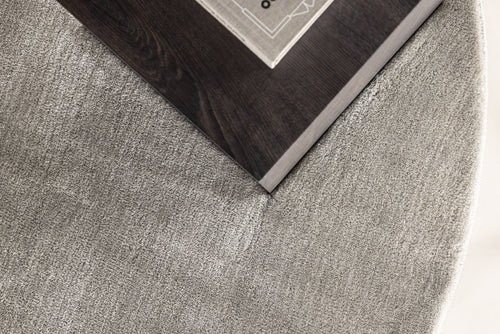 Rebellenclub Vloerkleed Salo - Lichtgrijs - vtwonen shop