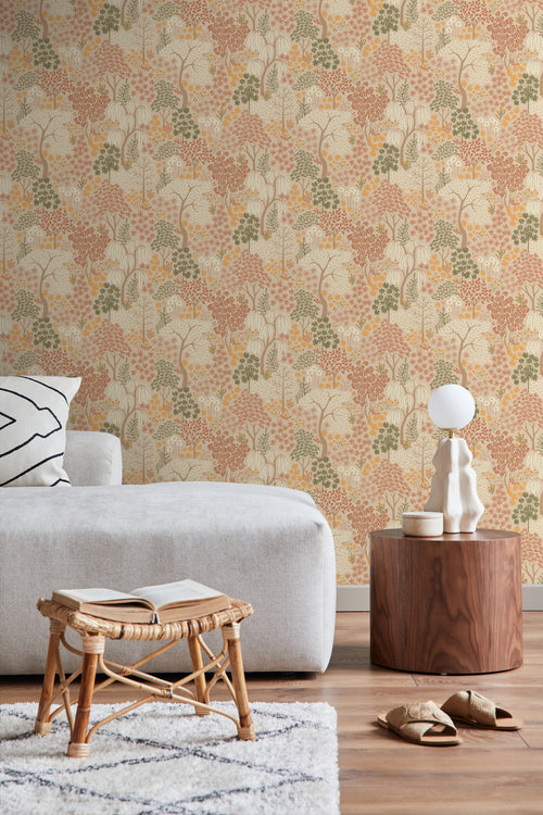 ESTAhome behang bomen en bloemen beige, terracotta en groen - 50 x 900 cm - 131186 - vtwonen shop