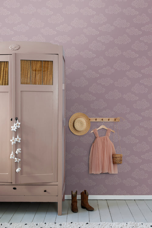 ESTAhome behang wolkjes paars - 50 x 900 cm - 131225 - vtwonen shop