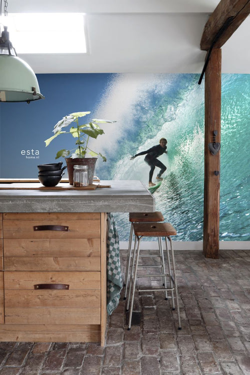 ESTAhome fotobehang surfer blauw en zeegroen - 325 x 279 cm - 158852 - vtwonen shop